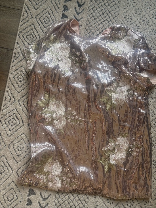 ARULA Dresses & Skirts - ARULA Rose Gold Sequin Mini Dress with Floral Appliqué